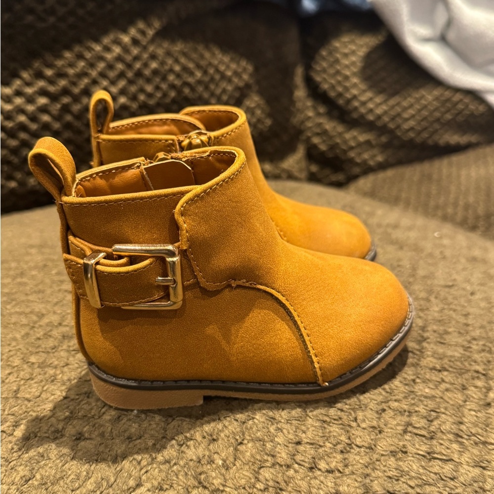 The Children's Place Tan Boots with Metallic Buckle